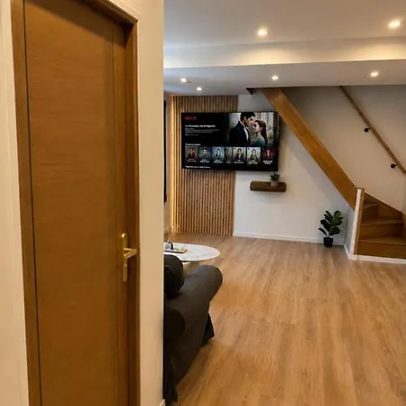 Le Reve Luxe Privatif Jacuzzi Sauna * Le Petit-Quevilly